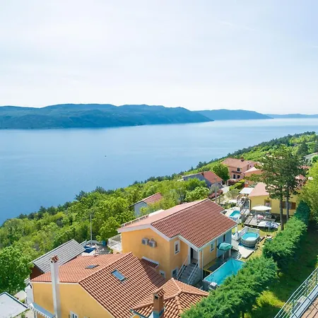 Sara By Interhome 펜션 Zagorje